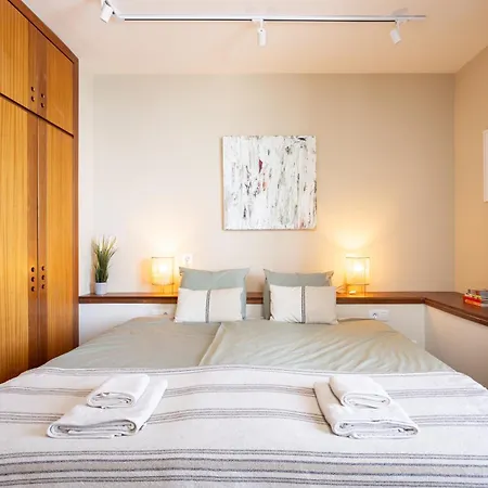 Amazing Beachfront Casa Corina I アパート エル・メダノ
