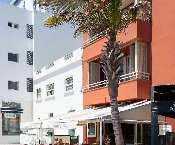 Amazing Beachfront Casa Corina I Apartamento *