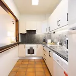 Amazing Beachfront Casa Corina I Daire *